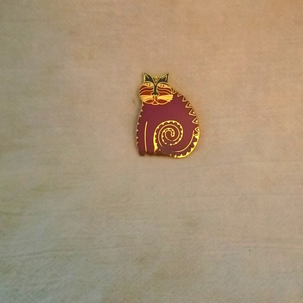 Laurel Burch pin